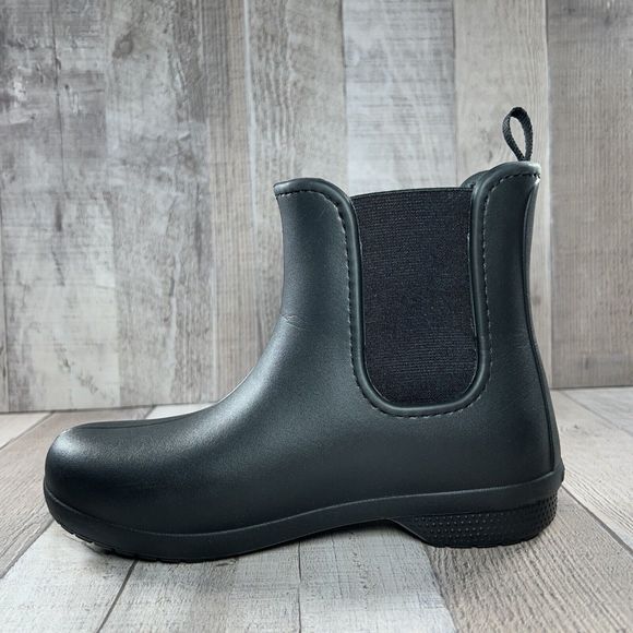 Crocs Women's Freesail Chelsea Boot Rain Pull On Lightweight Rubber Black Size 5 - Picture 9 of 15